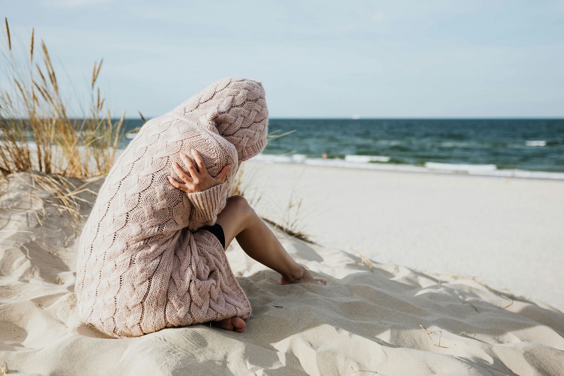 We all anticipate future events, but to what extent is it healthy? (Image via Pexels/Karolina Grabowska)